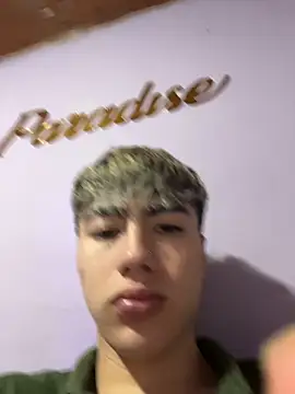 AlexanderCollman2 online show from April 3, 12:07 am