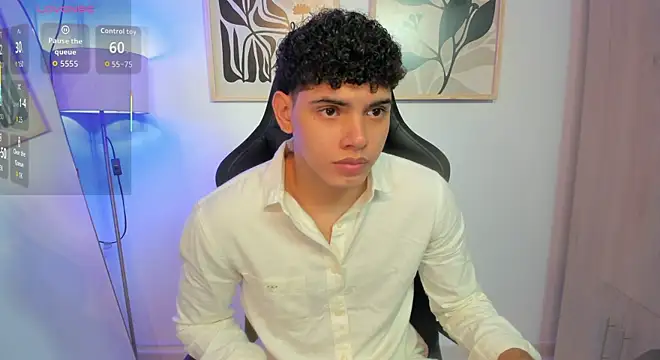 justin payn14 online show from June 7, 12:34 pm