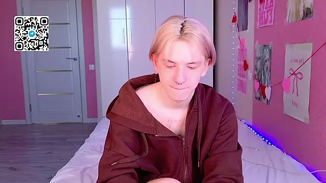 Ron Vilss online show from April 24, 4:26 am