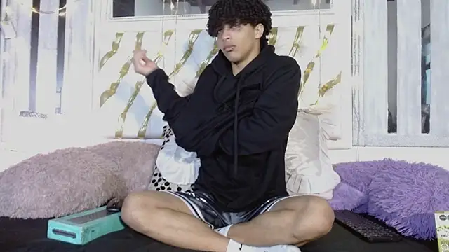 ian smith  online show from February 17, 11:42 am