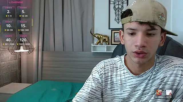 JDWhite18 online show from July 3, 3:23 am