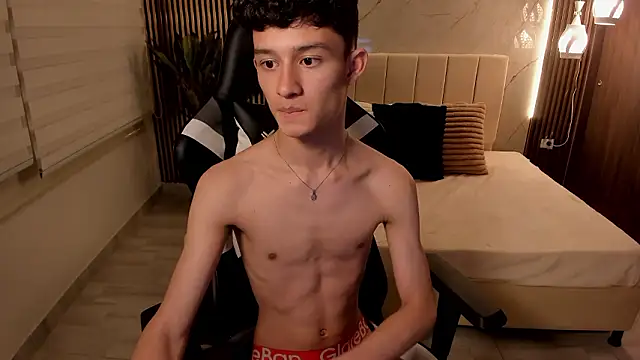 Patrick Howland  online show from February 22, 6:59 am