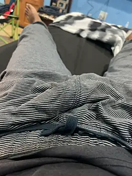 youngsterSA223 online show from March 29, 11:27 pm