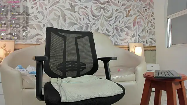 bear mao  online show from March 4, 12:01 pm