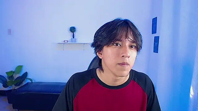 nikoo 18 online show from April 21, 2:23 pm