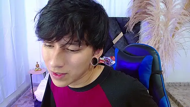 nikoo 18 online show from February 5, 2:13 pm