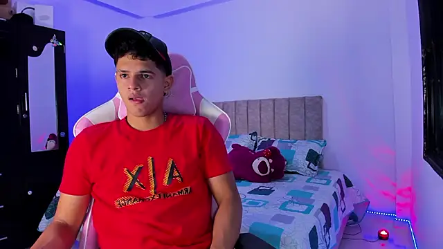 Adrian Prime  online show from March 19, 7:06 pm