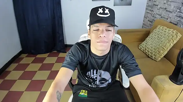 Andres sant  online show from March 21, 7:12 am