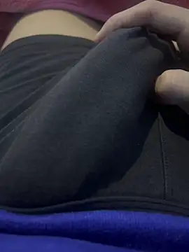 bigdick bigcum1 online show from March 3, 1:13 am