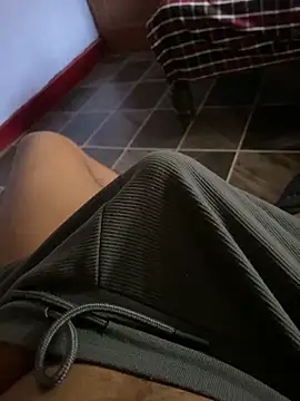 adiiiroccc online show from March 20, 6:39 am