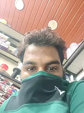 wildboyheart online show from February 5, 9:05 am