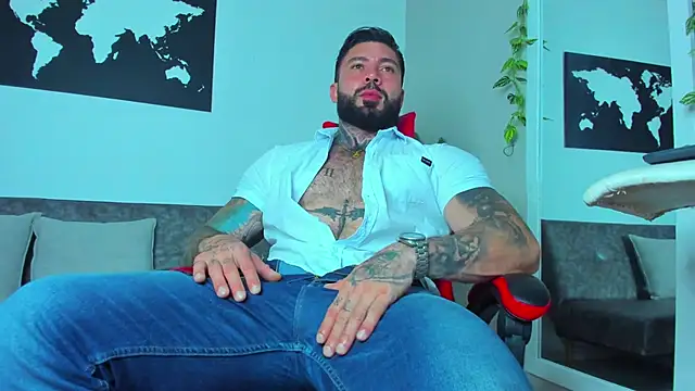 Alessrose online show from April 20, 8:11 pm