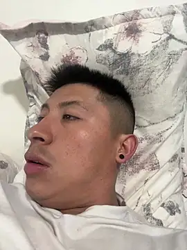 fer593que online show from March 5, 1:07 pm