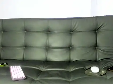 estebanr 777 online show from May 28, 1:58 am