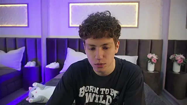 StefanBev online show from April 20, 7:38 pm