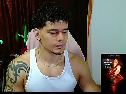 Logan0626 online show from April 20, 1:02 pm