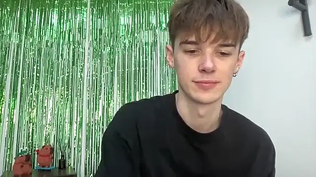 YourMilkyGuy online show from February 18, 2:15 pm