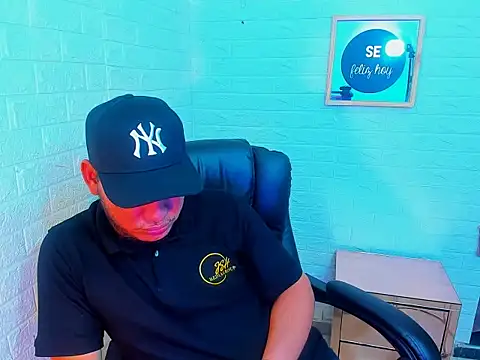 Alex Sterling online show from March 22, 1:21 am