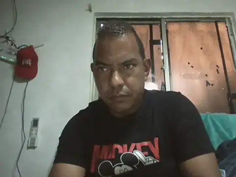 Quillero18 online show from June 4, 3:07 pm