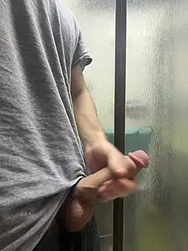 buyukyarak31 online show from March 7, 3:32 pm