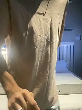 Santi Princex online show from April 5, 6:21 am