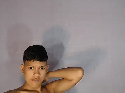 UrAsian Turjak online show from April 21, 2:26 am