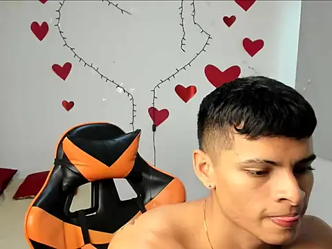 RYAN MYEARZ   online show from February 26, 5:14 pm