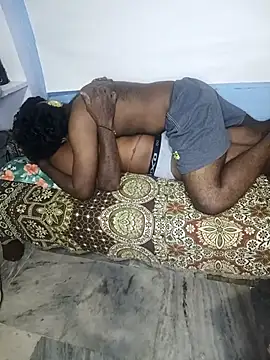 Tinku 1324 online show from February 21, 3:35 pm