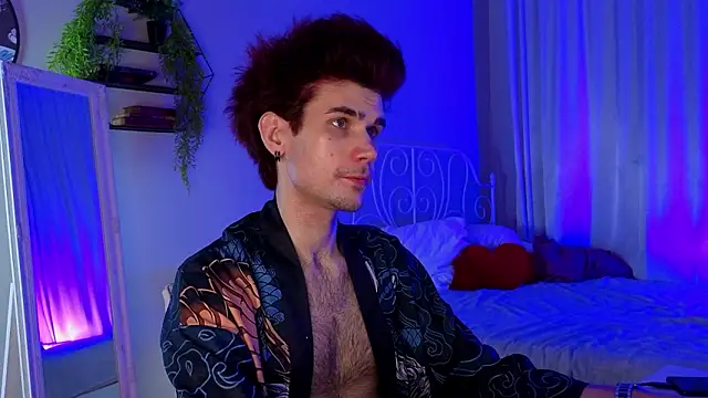 trevor dreams online show from March 3, 9:10 pm