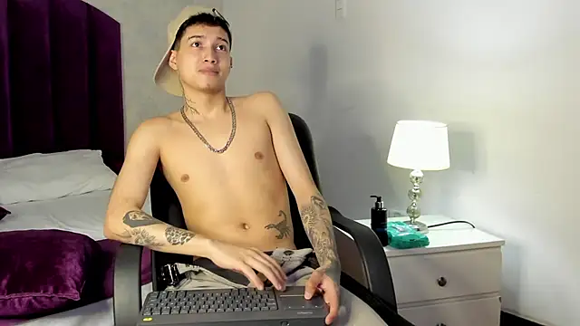 JoshBeech online show from February 26, 1:01 pm