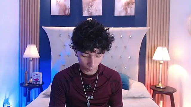 Aiden Rivers  online show from July 10, 12:52 pm