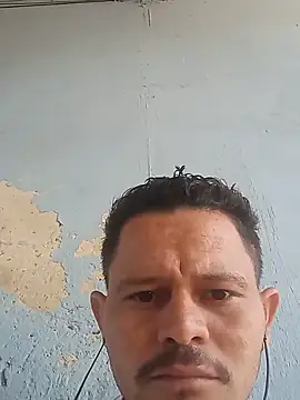euchapo99 online show from May 21, 12:10 pm