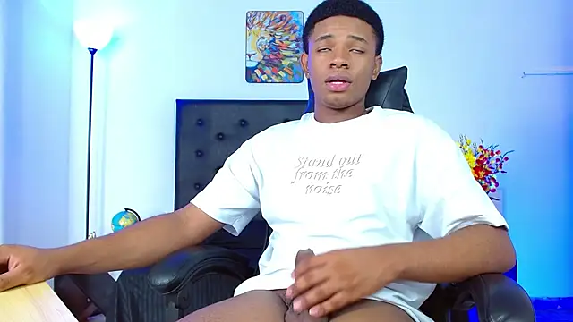 liiam3 online show from April 14, 9:25 pm