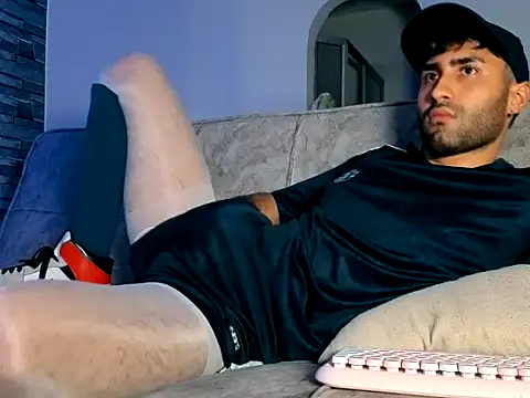Justdavid  online show from June 22, 9:08 pm
