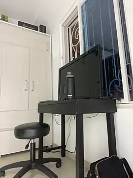 katasanz online show from February 28, 1:04 am