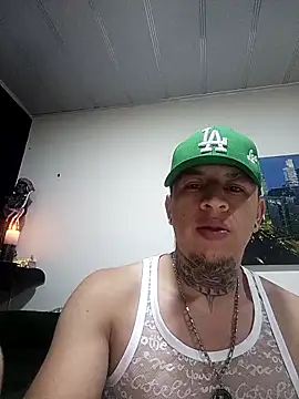 Valentino dominusSex online show from March 27, 11:27 pm