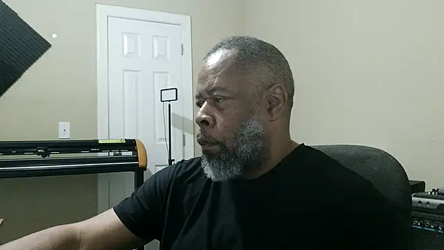 Cleozevo1961 online show from March 21, 1:37 pm