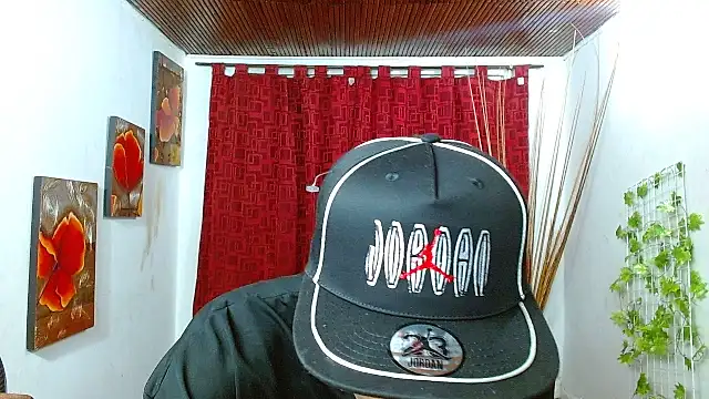 milo018 online show from April 20, 12:02 am