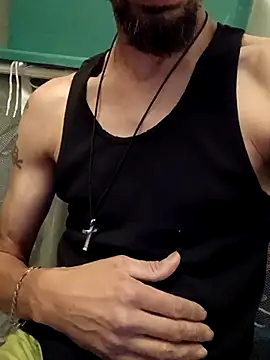 Beanstalkwillie online show from April 6, 10:16 am