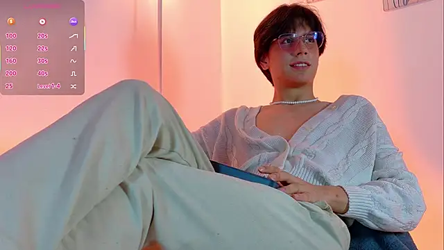 lui x dust online show from March 14, 4:41 am