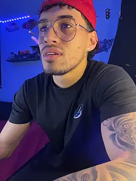 TOMAS CONOR online show from April 27, 2:41 am