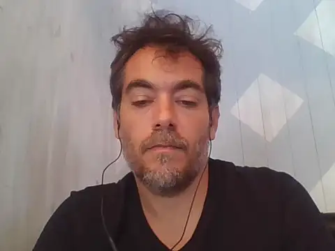 Iwanttolistentoyou online show from March 2, 3:41 pm