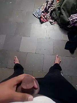 Desibull1243 online show from February 20, 12:29 pm