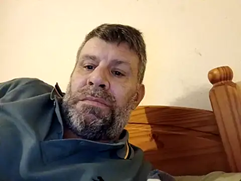 stud2512 online show from March 11, 10:28 pm