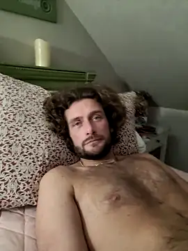 pleasser1985 online show from February 26, 12:01 am