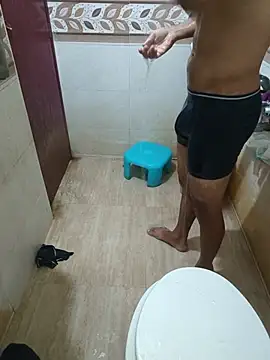 freakingcock27 online show from June 3, 2:35 am