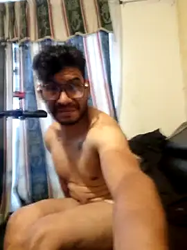 boyp3netrat0r online show from March 17, 12:18 pm