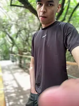 The Conquer online show from April 10, 7:21 pm