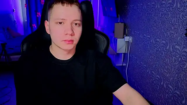 Karl Night  online show from March 6, 6:21 am