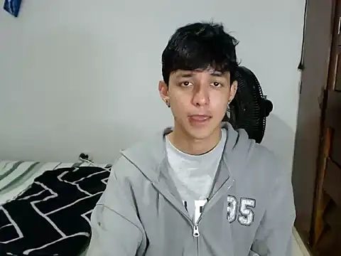 cute jisus online show from April 21, 4:07 am